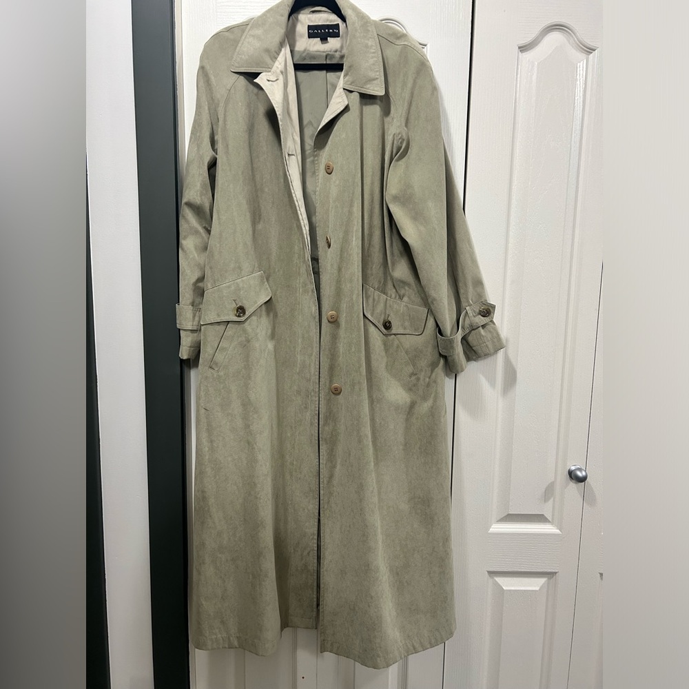 GALLERY TRENCH COAT